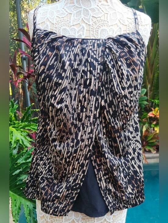 Miraclesuit Other - Miraclesuit Animal Print Pleated Tankini Top. 14 & 16 Avail!